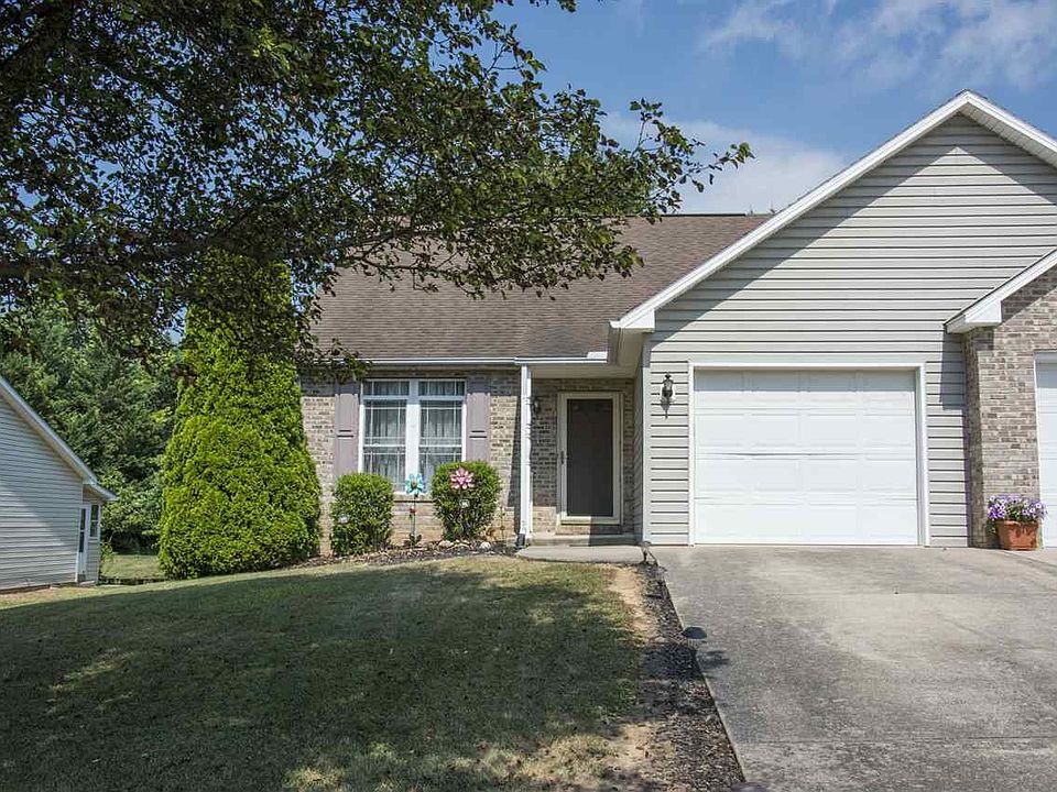 1st image of 3423 Dawn Dr