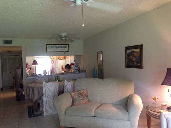 Open concept floor plan