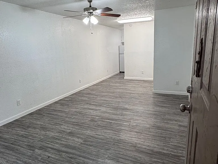 306 N Toledo Ave — Photo 67