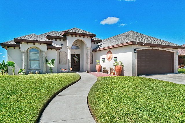 1st image of 2436 Pacific Palm Dr