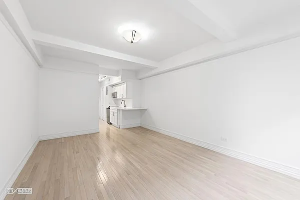 Rented by Citi Habitats | media 31