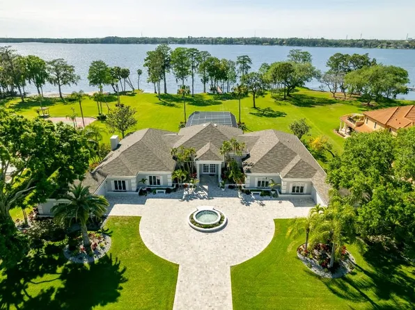 282 Rue Des Lacs, Tarpon Springs, FL 34688