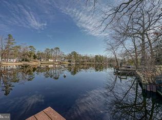 8 S Lakeside Dr W, Medford, NJ 08055