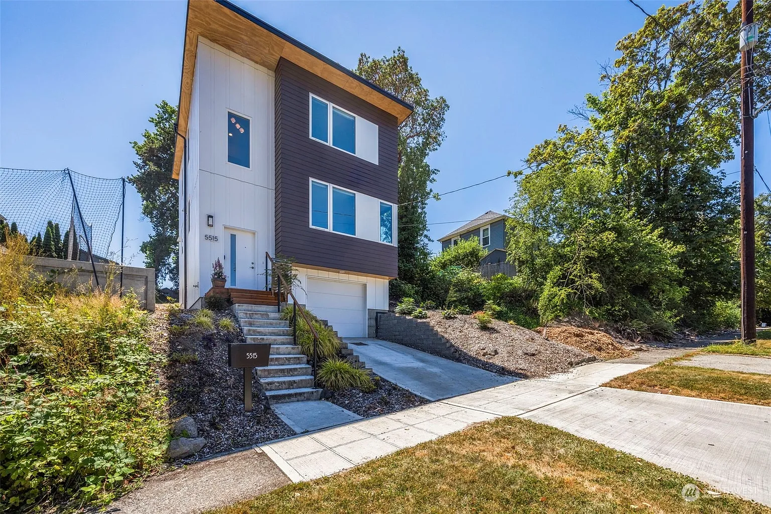 5515 S Fletcher Street photo 1