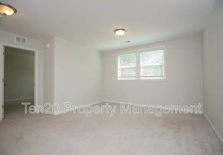 7794 Garrett Rd — Photo 13