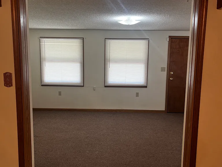 2119 S Ferguson Ave — Photo 3