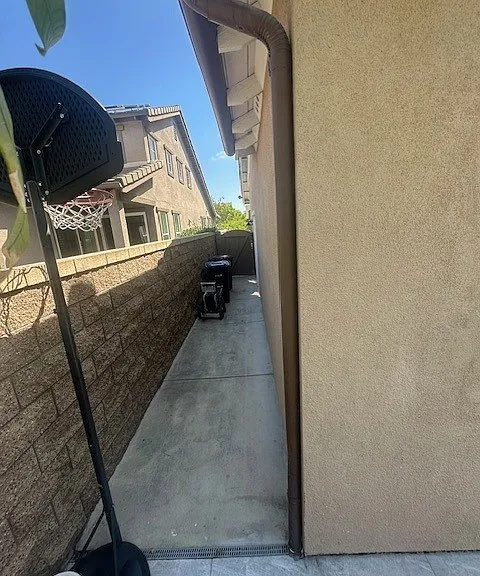 761 Clark Way — Photo 35