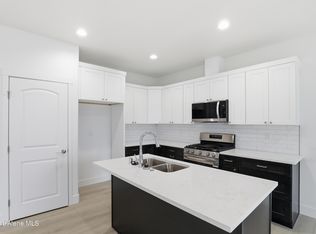 677 N Creative Way Lot 10, Post Falls, ID 83854