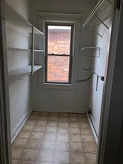 5542 Hobart St — Photo 7