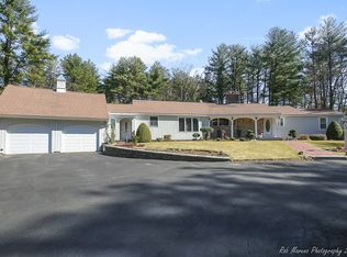 15 Lockwood Ln, Topsfield, MA 01983