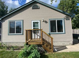 21125 Woodward St, Clinton Township, MI 48035
