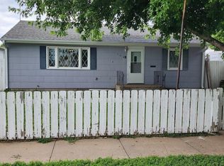 509 Sheridan St, Holdrege, NE 68949