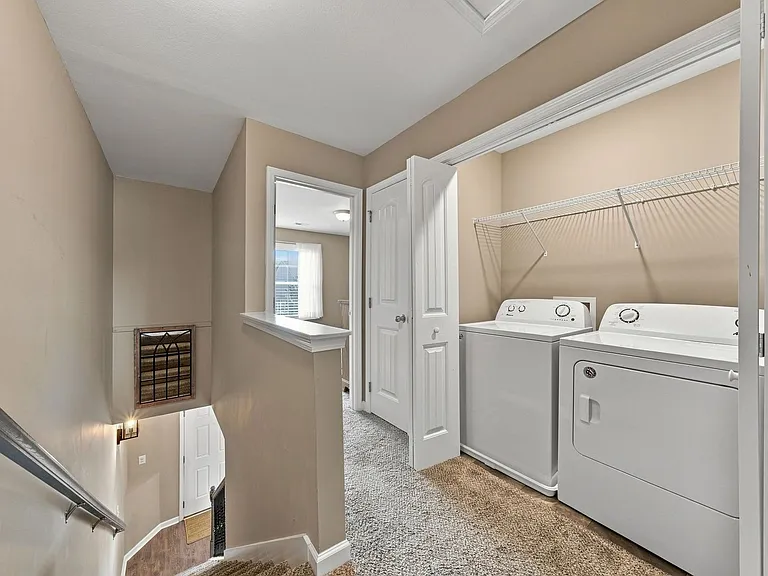 248 Alexander Blvd — Photo 24