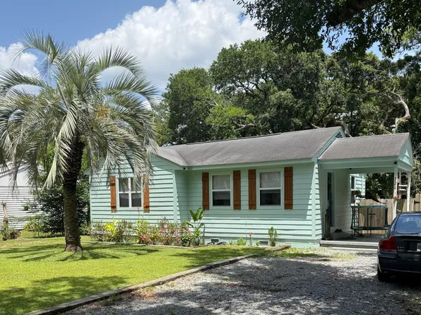 324 West Dr, Biloxi, MS 39531