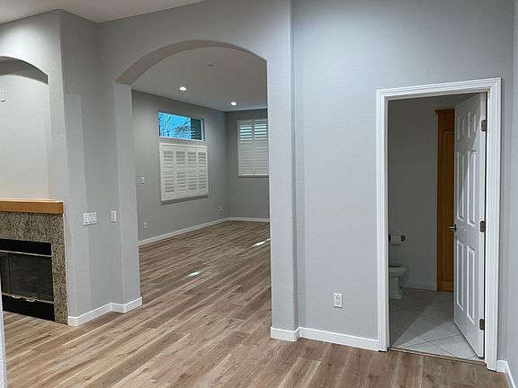 5th image of 1492 Artisan Way
