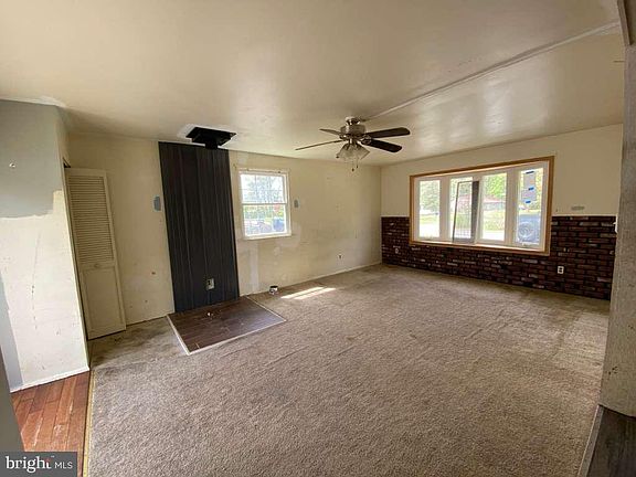 5th image of 92 Elmer St
