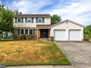 8 Kevin Pl, Marlton, NJ 08053
