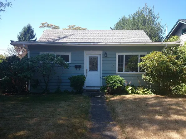 5623 44th Ave SW, Seattle, WA 98136