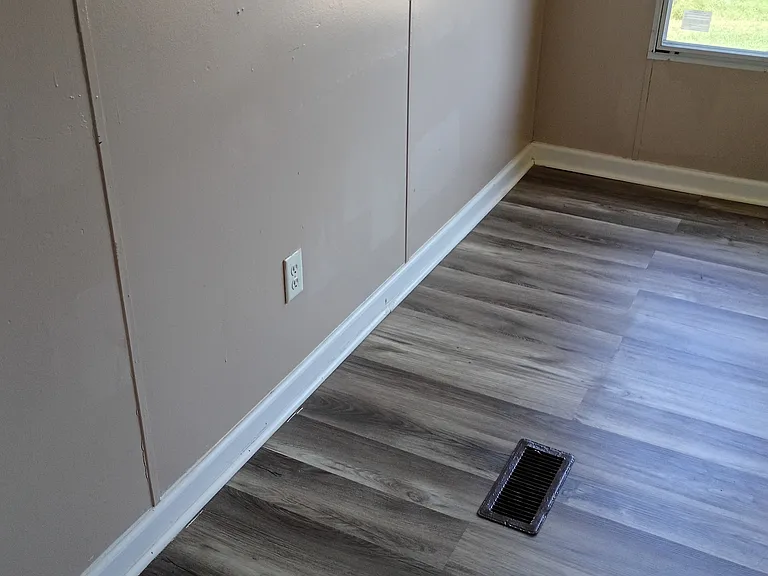 710B S Walnut St — Photo 14