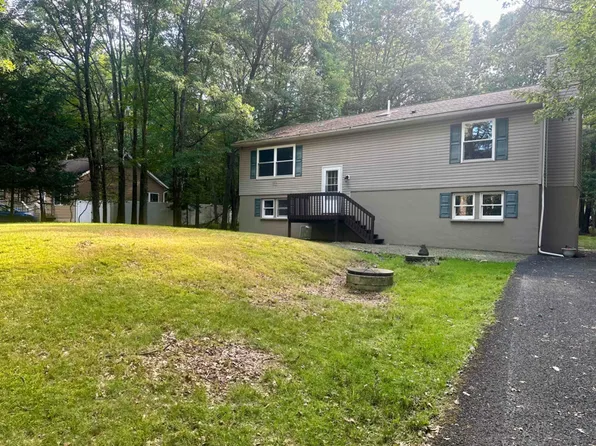 36 Grouse Trl, Albrightsville, PA 18210