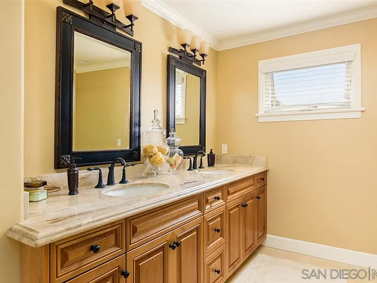 39 Green Turtle Rd — Photo 23