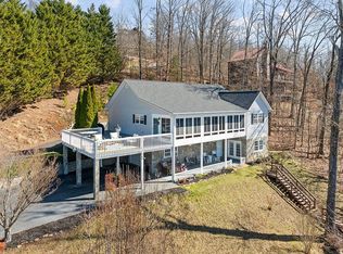 1042 Summit Way, Blairsville, GA 30512