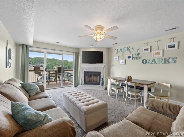 1481 Ledges Dr Unit 221, Osage Beach, MO 65065