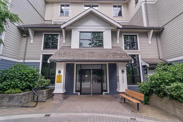 13897 Fraser Hwy #113 photo 1