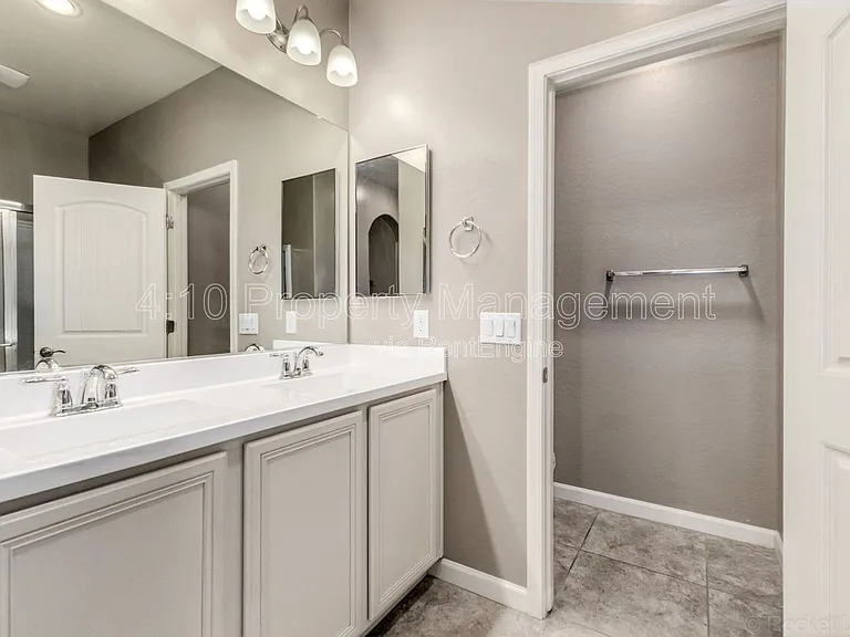 1367 S Country Club Dr #1062 — Photo 15