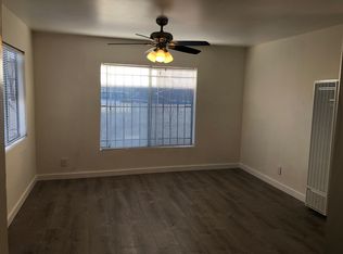 1018 W 109th Pl, Los Angeles, CA 90044