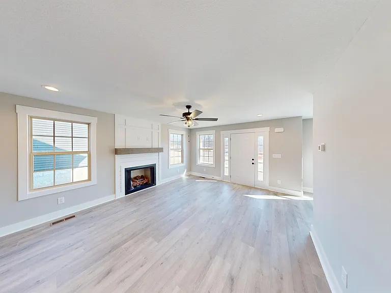 1215 Boulder Pass Rd — Photo 3