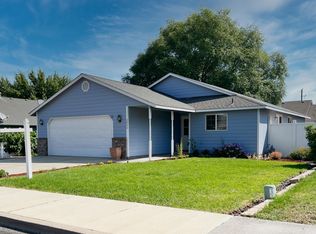 2006 SW 35th Pl, Redmond, OR 97756