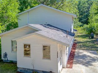 2060 Russell Rd, Muskegon, MI 49445