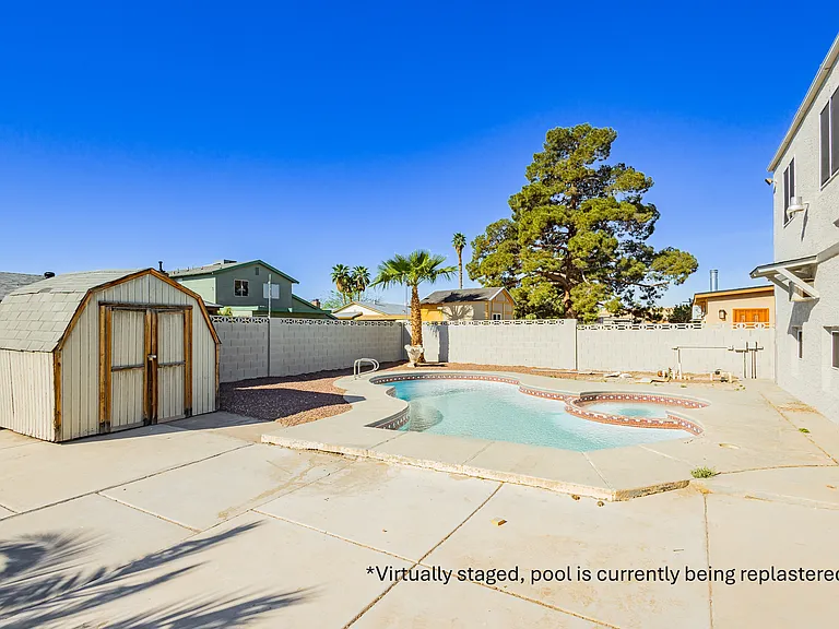 3969 Manford Cir — Photo 1
