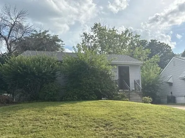 3708 Courtois St, Saint Louis, MO 63123