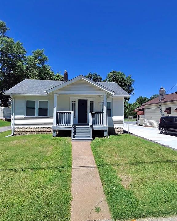 1st image of 2309 Gaebler Ave