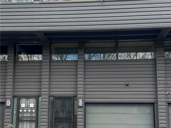 51 Blackbriar, Danville, IL 61832