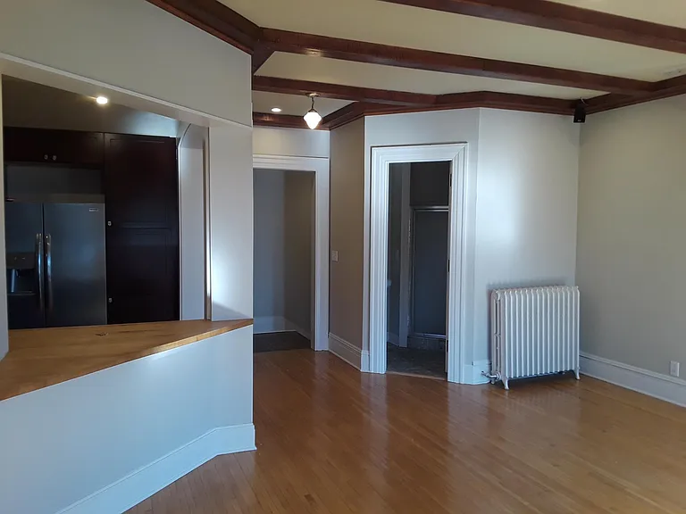 2406 Aldrich Ave S #2406 — Photo 4