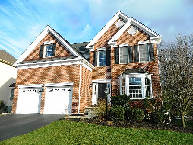 1st image of 1206 Denton Dr