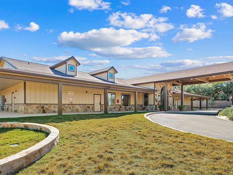 1554 Gruene Rd #ID1385477P — Photo 34