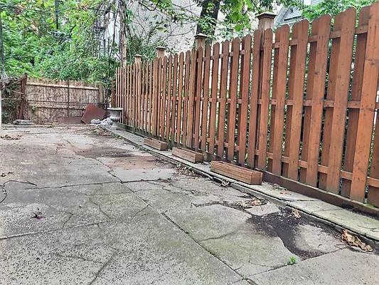 Rented by Keller Williams NYC | media 28