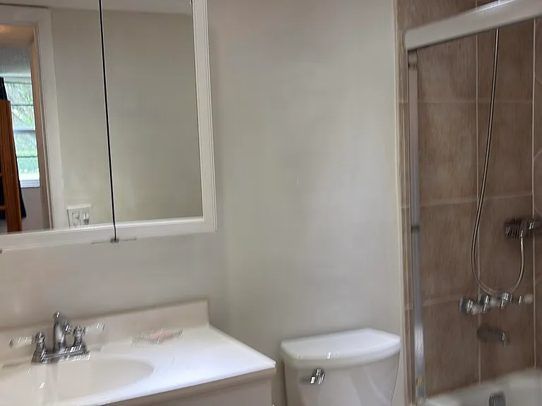 9820 S Hollybrook Lake Dr #110 — Photo 8
