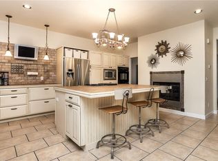 8154 Chestnut Ln, Rogers, AR 72756