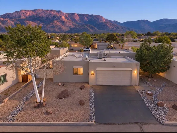 2453 Tramway Terrace Ct NE, Albuquerque, NM 87122