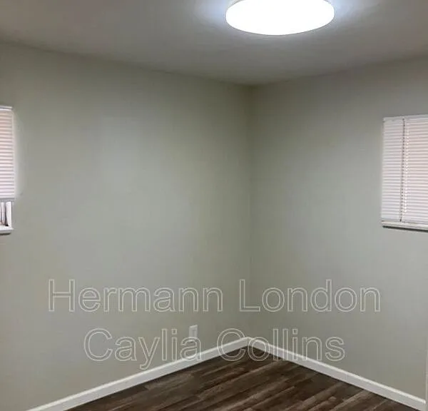 205 Ben Nevis Rd — Photo 7