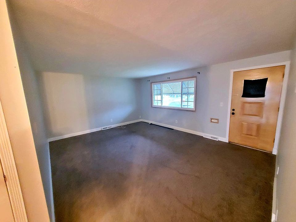 1st image of 17714 Naomi Ave