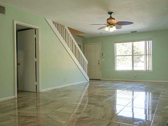 3rd image of 5414 Sunrise Blvd