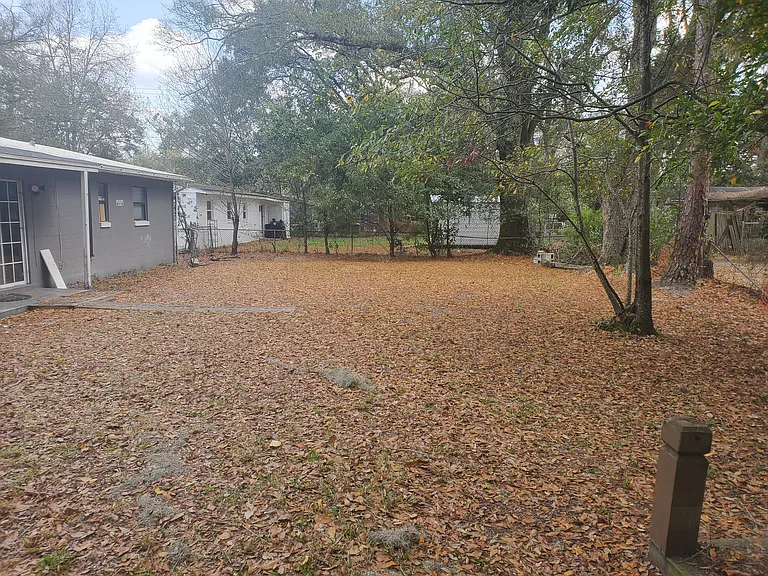 7134 McCarty Dr S — Photo 17