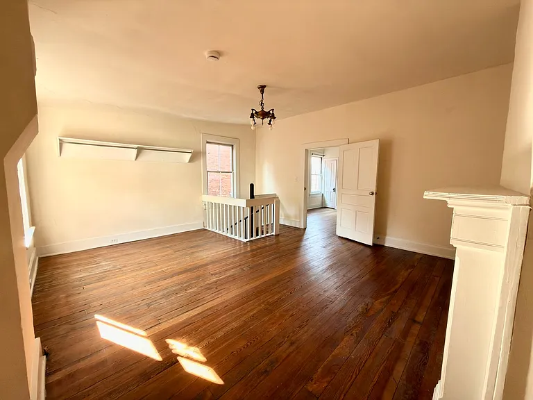 102 W Clifton Ave — Photo 11