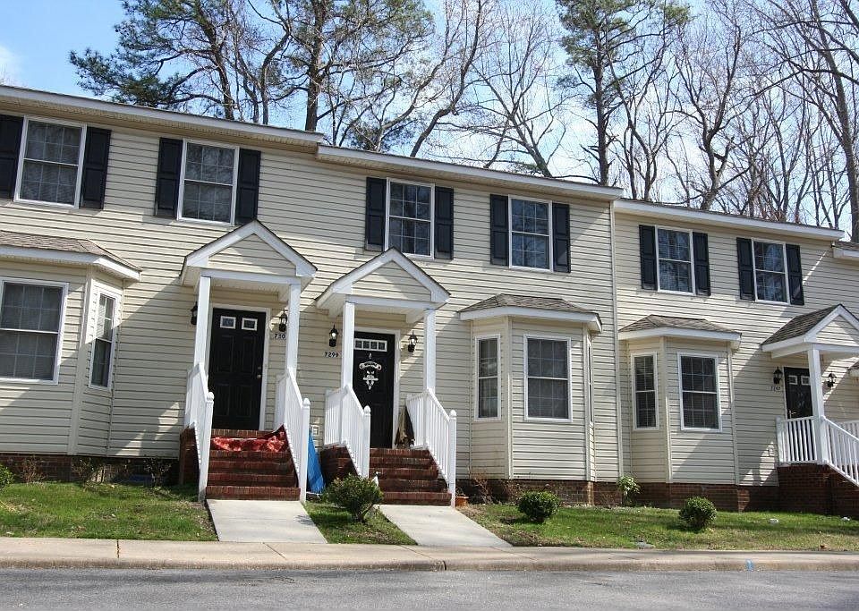 1st image of 7299 Village Woods Ln